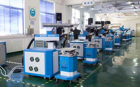 通發(fā)激光生產車間